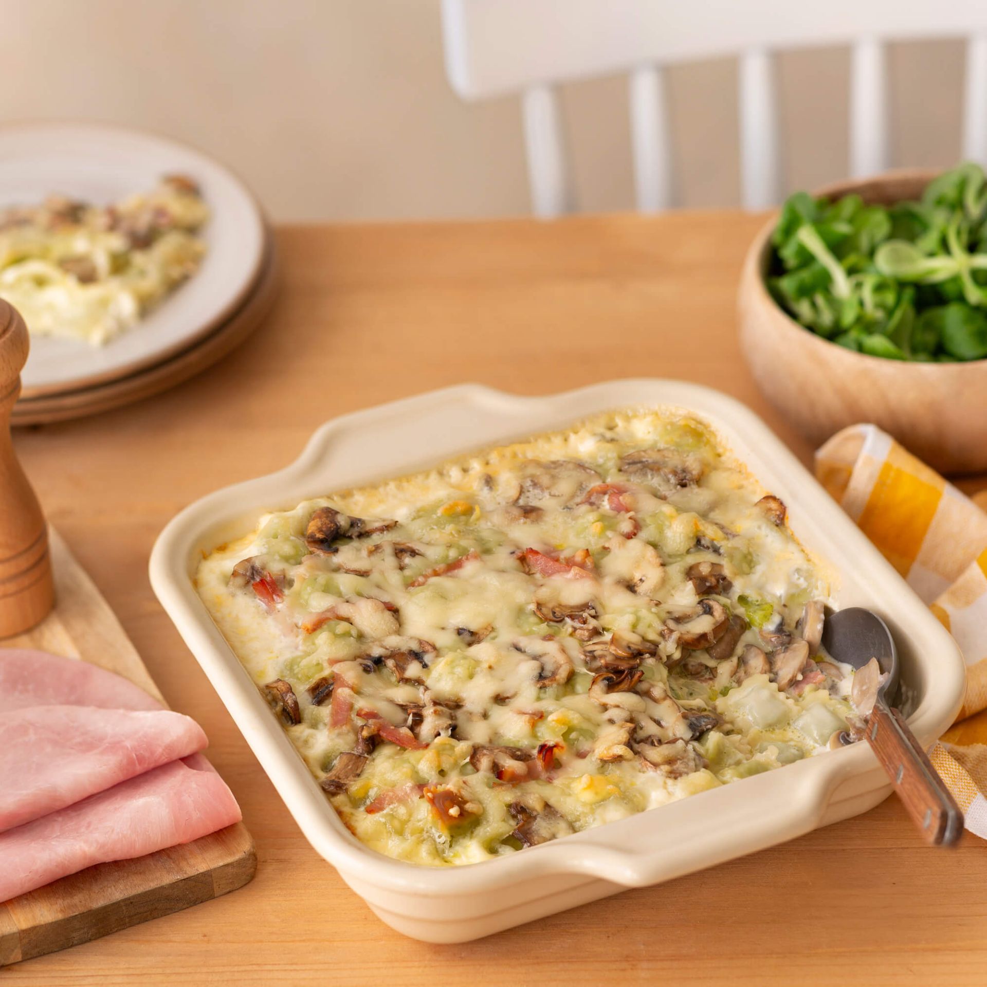 gratin-ravioles-emmental-bio-champignon-jambon-creme-estragon