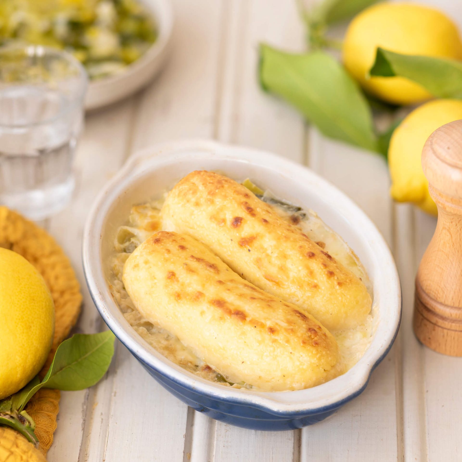 quenelles-brochet-sauce-aigre-douce-fondue-poireaux