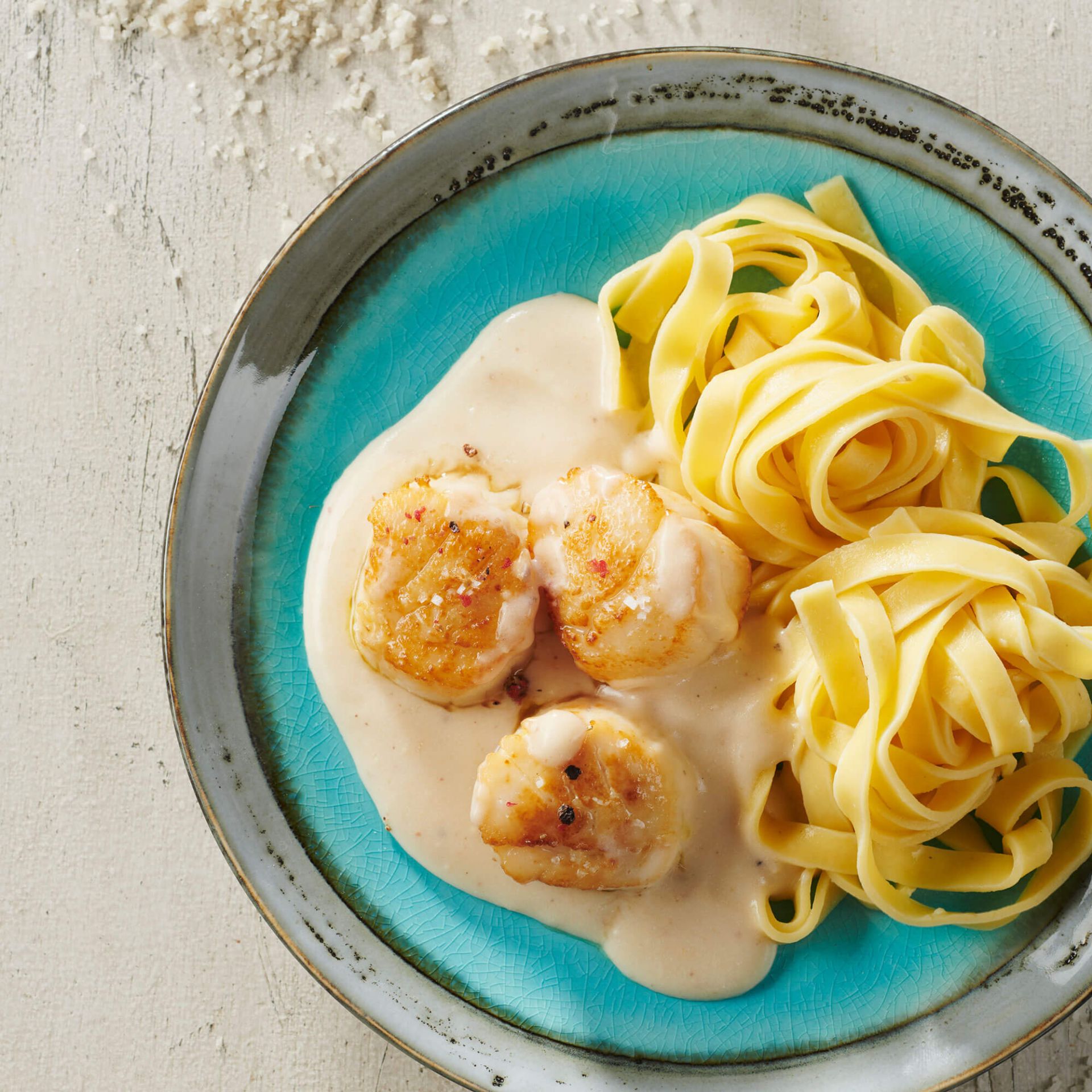 noix-de-saint-jacques-sauce-nantua