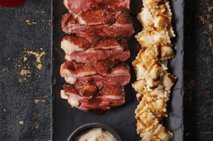 raviole-a-la-truffe-noire-magret-de-canard-creme-de-topinambour-1-1
