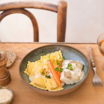 pates-fraiches-girolles-et-colin-sauce-beurre-blanc